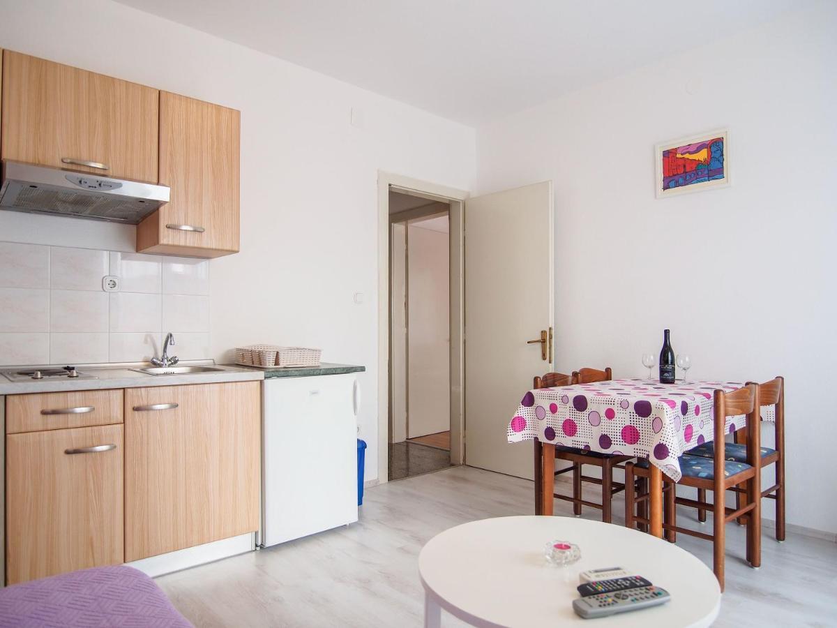 Apartments Dirk Đảo Hvar Ngoại thất bức ảnh